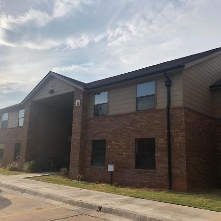 Extended Stay At Briarwood Apartments Woodward Exterior photo